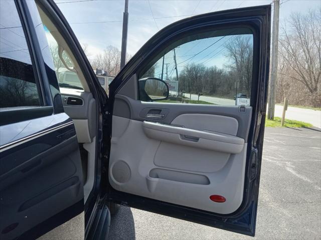 used 2007 Chevrolet Tahoe car, priced at $6,999