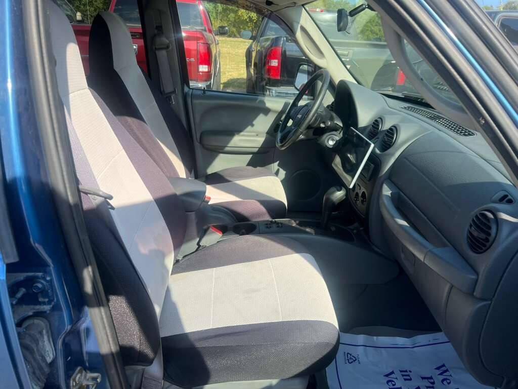 used 2006 Jeep Liberty car, priced at $3,999