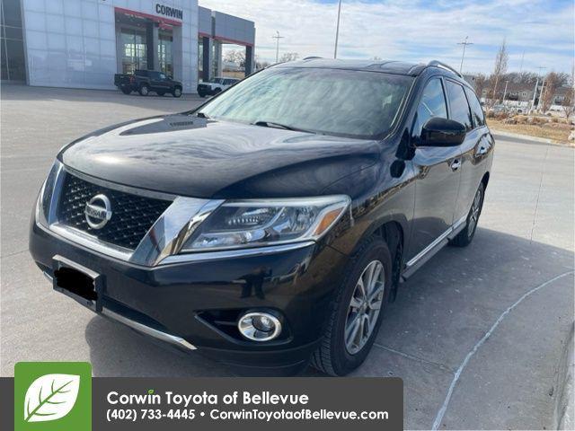 used 2016 Nissan Pathfinder car, priced at $11,300