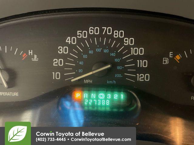 used 2001 Buick Century car, priced at $4,000