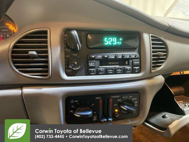 used 2001 Buick Century car, priced at $4,000