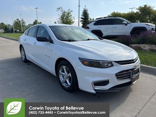used 2018 Chevrolet Malibu car, priced at $11,000
