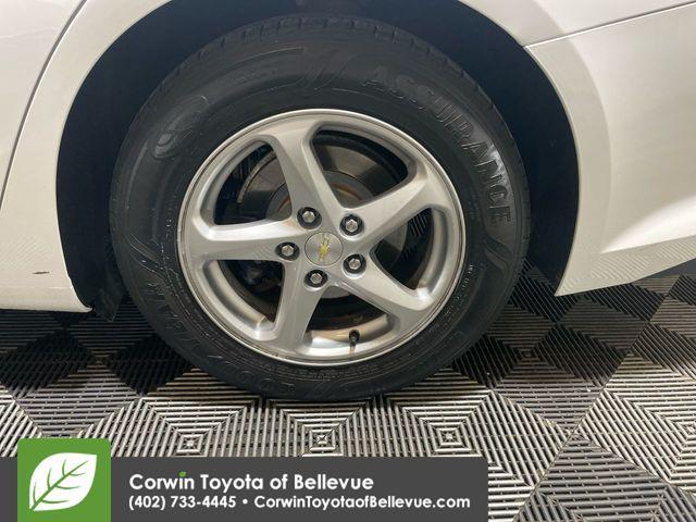 used 2018 Chevrolet Malibu car, priced at $11,000