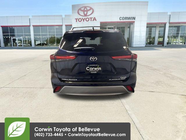 used 2022 Toyota Highlander car, priced at $44,000