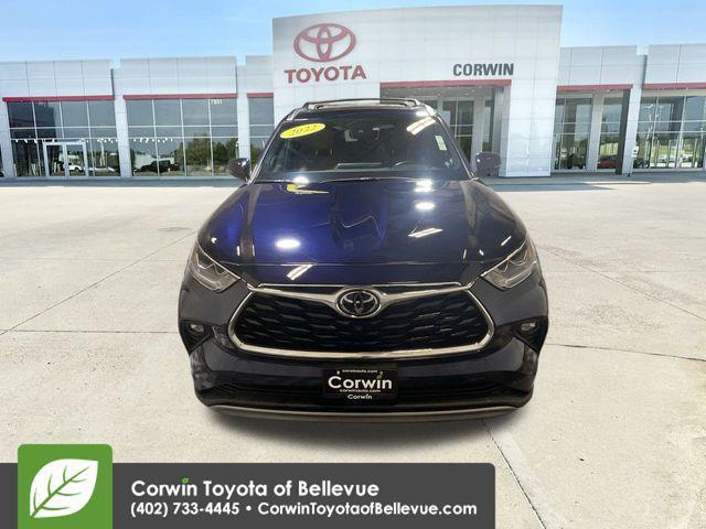 used 2022 Toyota Highlander car, priced at $44,000