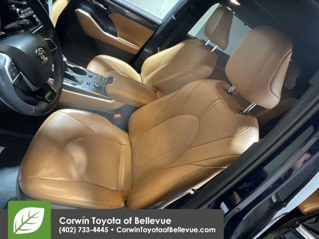used 2022 Toyota Highlander car, priced at $44,000