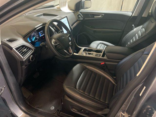 used 2024 Ford Edge car, priced at $30,000