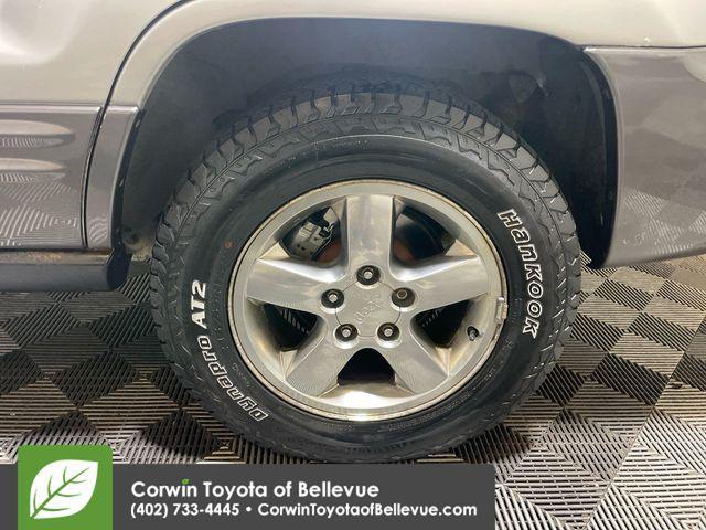used 2004 Jeep Grand Cherokee car, priced at $4,700