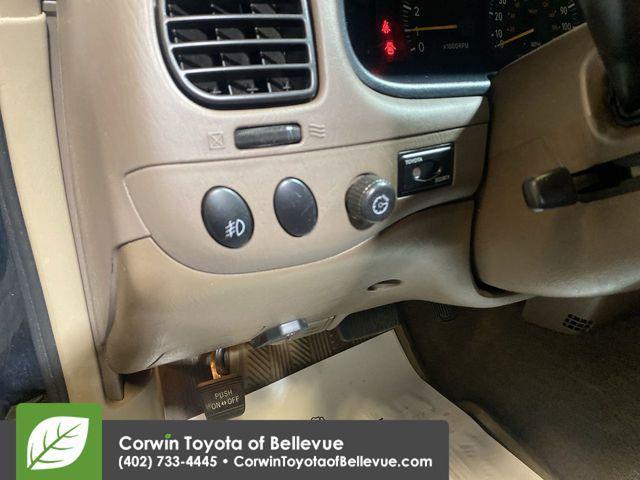 used 2002 Toyota Tundra car, priced at $7,900