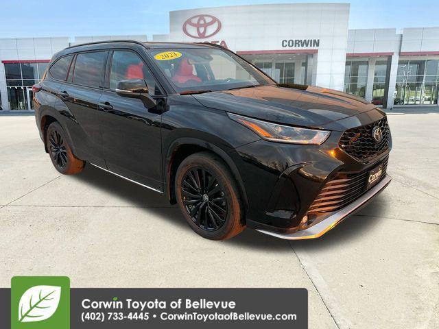 used 2023 Toyota Highlander car, priced at $41,000