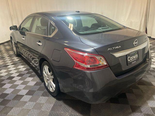 used 2013 Nissan Altima car, priced at $11,000