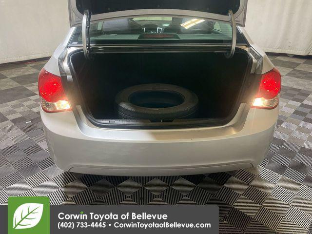 used 2014 Chevrolet Cruze car, priced at $4,000