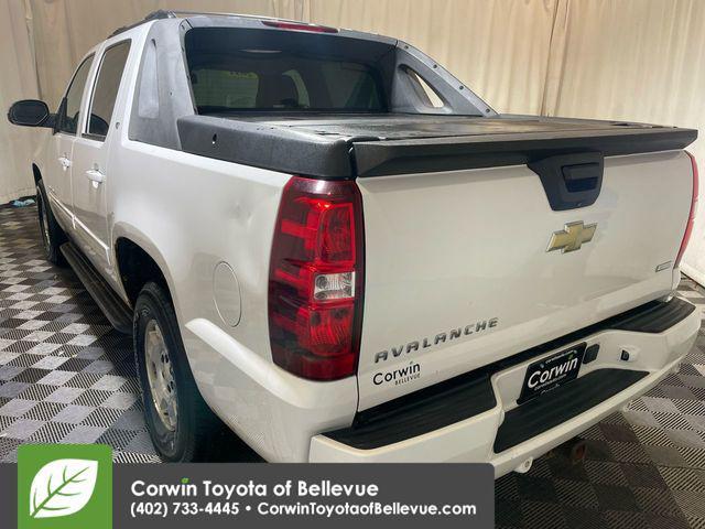 used 2011 Chevrolet Avalanche car, priced at $6,500