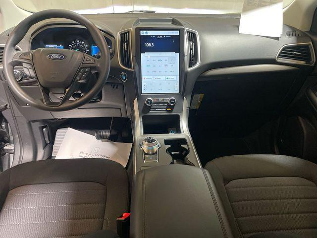 used 2024 Ford Edge car, priced at $30,000