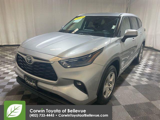 used 2023 Toyota Highlander car, priced at $31,000