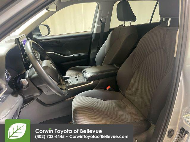 used 2023 Toyota Highlander car, priced at $31,000