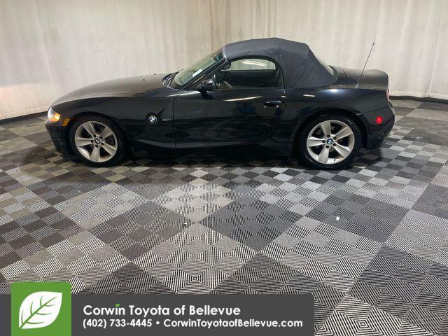 used 2007 BMW Z4 car, priced at $13,000