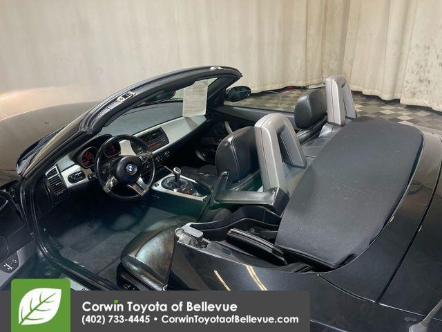 used 2007 BMW Z4 car, priced at $13,000