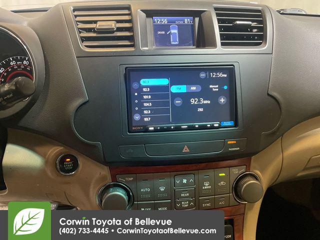 used 2008 Toyota Highlander car, priced at $7,000
