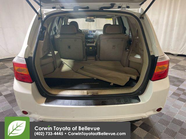 used 2008 Toyota Highlander car, priced at $7,000