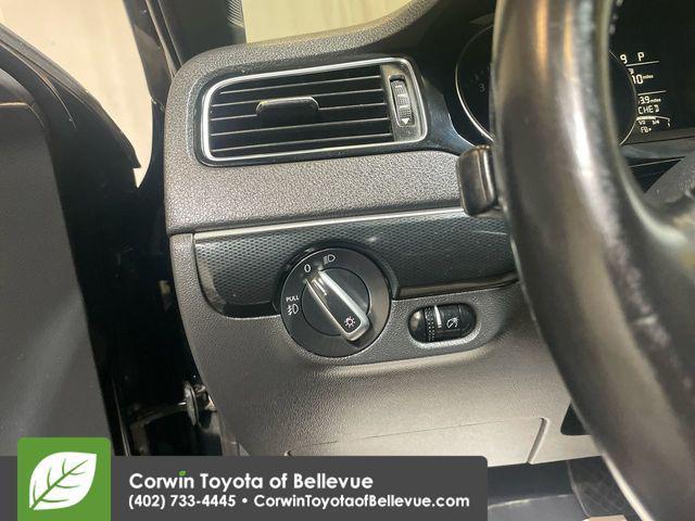 used 2015 Volkswagen Jetta car, priced at $6,500