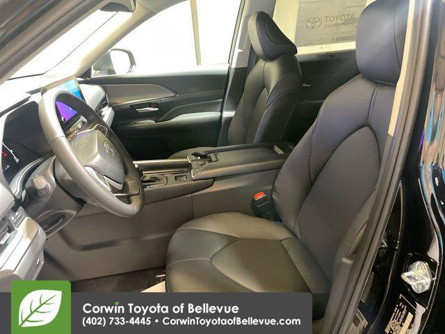 new 2025 Toyota Grand Highlander Hybrid car, priced at $50,708