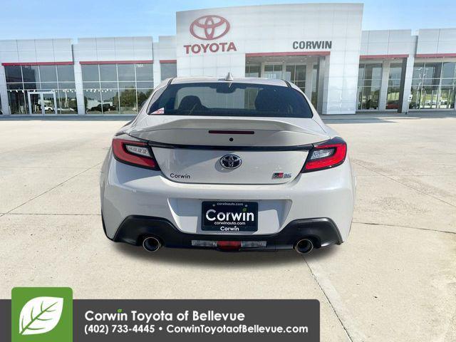 new 2025 Toyota GR86 car, priced at $39,398