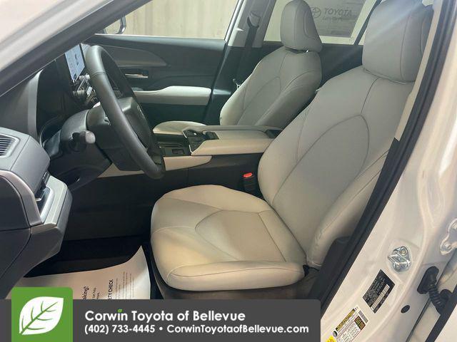 new 2025 Toyota Grand Highlander car, priced at $47,328