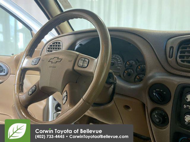 used 2002 Chevrolet TrailBlazer car, priced at $4,000