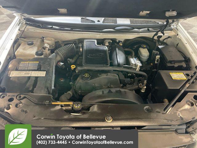 used 2002 Chevrolet TrailBlazer car, priced at $4,000