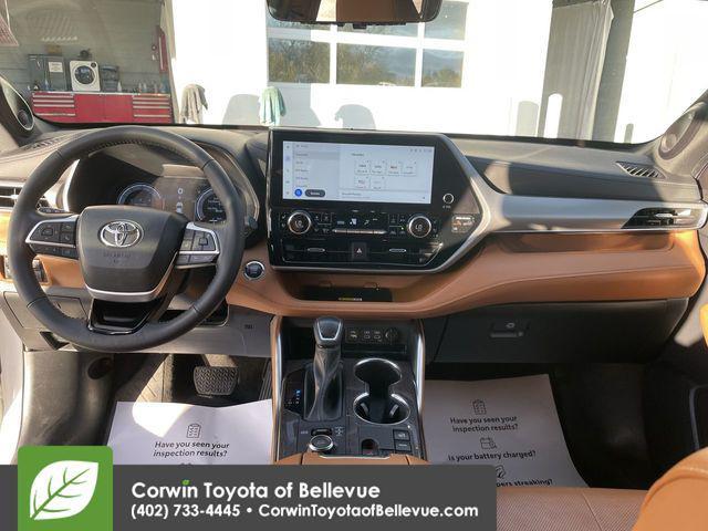 used 2023 Toyota Highlander car, priced at $44,000