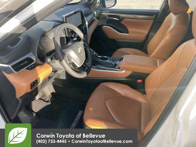 used 2023 Toyota Highlander car, priced at $44,000