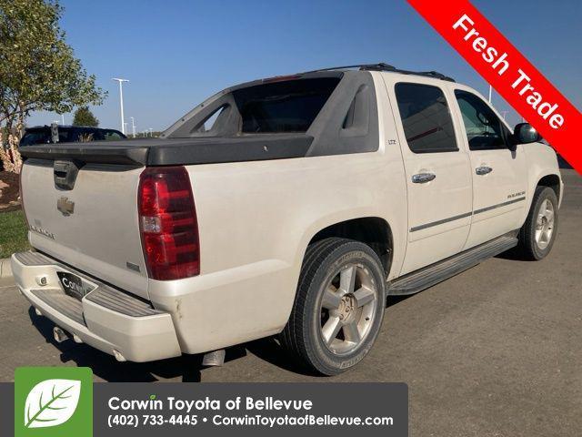 used 2011 Chevrolet Avalanche car, priced at $13,850