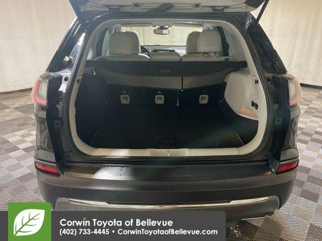 used 2019 Jeep Cherokee car, priced at $17,500