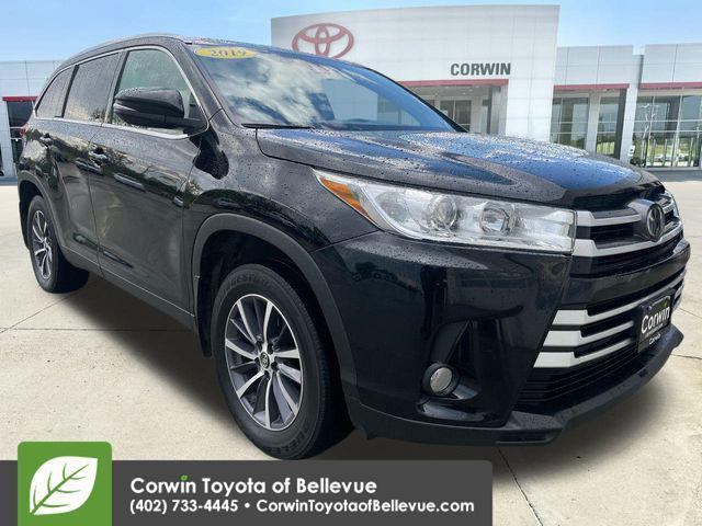used 2019 Toyota Highlander car, priced at $25,000
