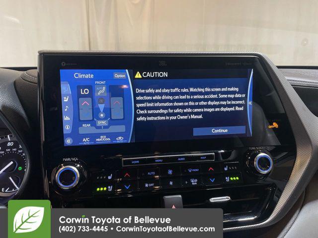 used 2022 Toyota Highlander car, priced at $36,500