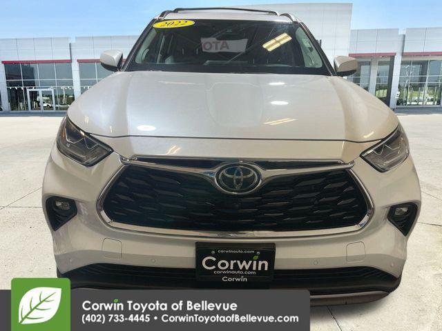 used 2022 Toyota Highlander car, priced at $36,500