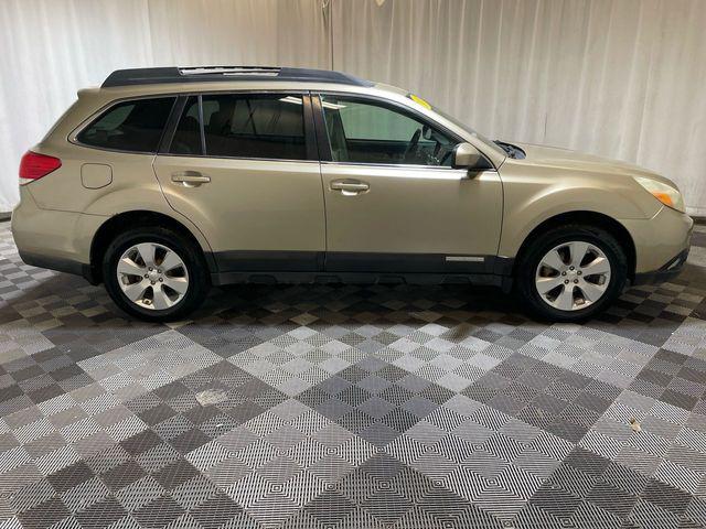 used 2010 Subaru Outback car, priced at $4,000