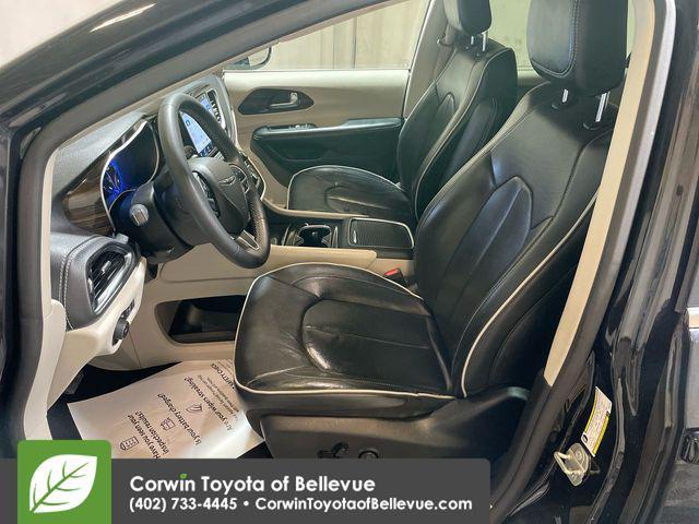 used 2023 Chrysler Pacifica car, priced at $28,000