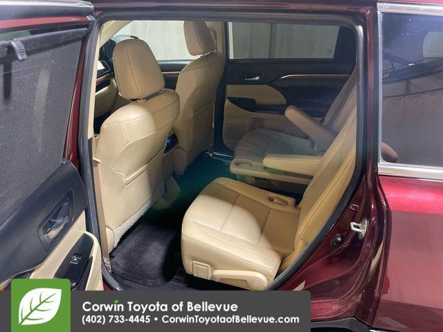 used 2018 Toyota Highlander car, priced at $27,850