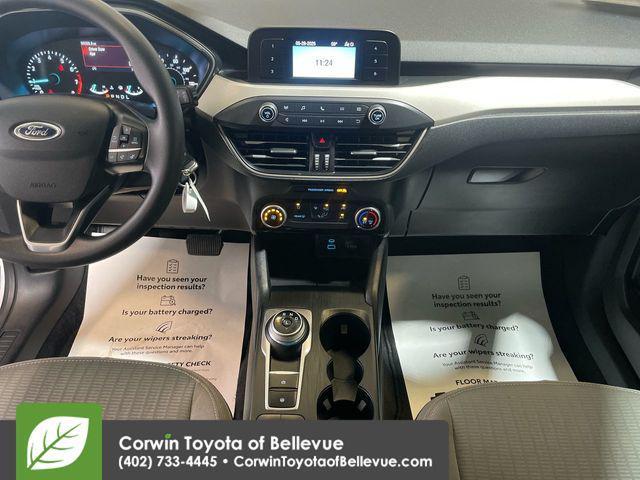 used 2022 Ford Escape car, priced at $19,000