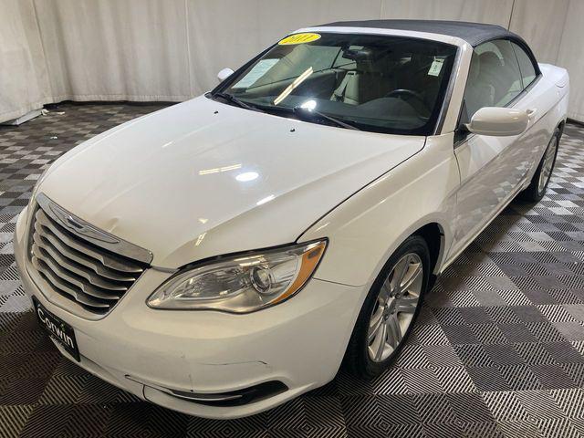 used 2011 Chrysler 200 car, priced at $5,400