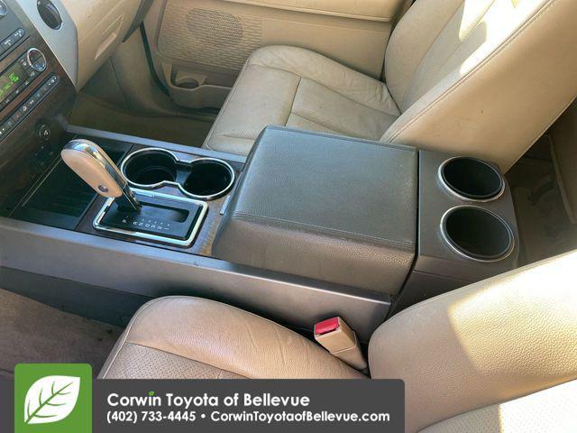 used 2013 Ford Expedition car, priced at $9,000