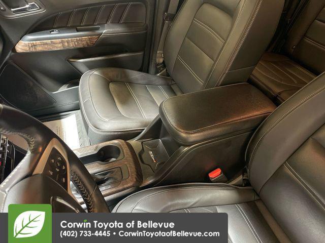 used 2022 GMC Canyon car, priced at $33,200