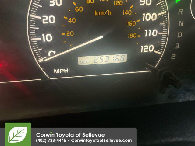 used 2006 Toyota Sequoia car, priced at $6,500