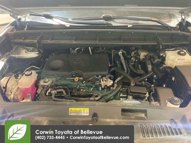 used 2023 Toyota Highlander Hybrid car, priced at $36,900