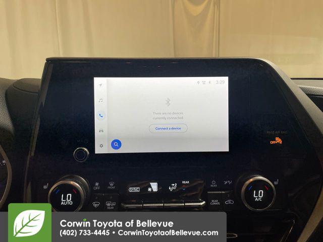 used 2023 Toyota Highlander Hybrid car, priced at $36,900
