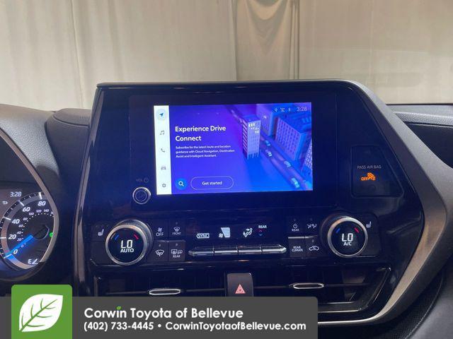 used 2023 Toyota Highlander Hybrid car, priced at $36,900