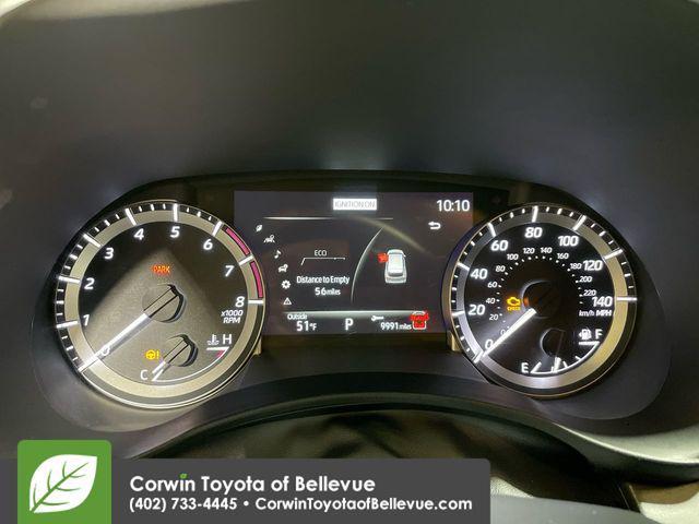 used 2024 Toyota Highlander car, priced at $41,300