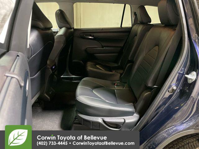 used 2024 Toyota Highlander car, priced at $41,300